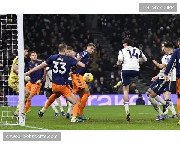 热刺深陷降级区泥潭 北伦敦德比成保级关键战 热刺深陷降级区泥潭 北伦敦德比成保级关键战